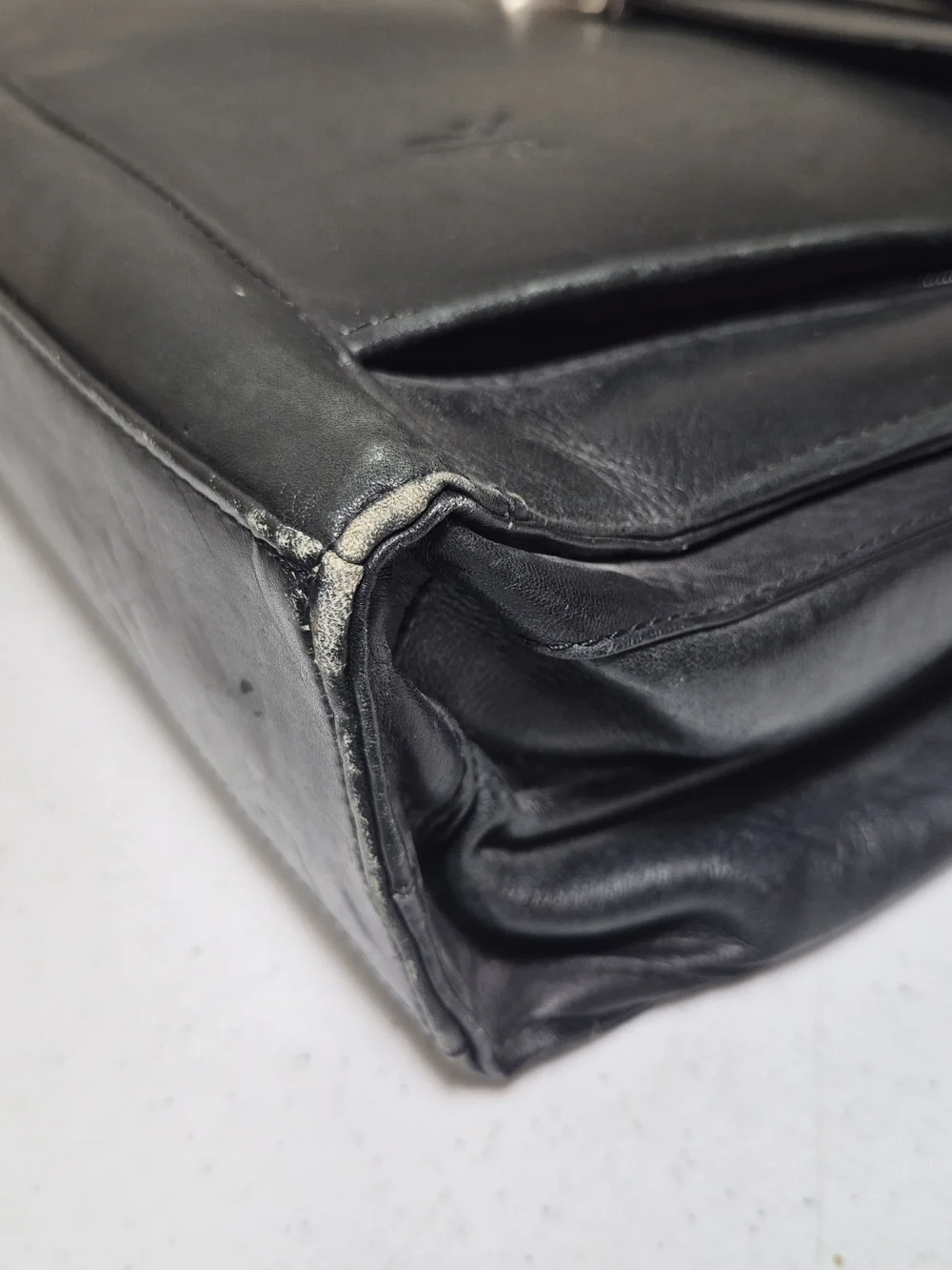 VTG Frye Briefcase Black Leather Soft Side Flap Top Buckle Strap Shoulder Bag